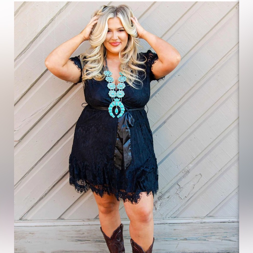 NWT Southern Fried Chic wrapped up in your arms dress! Black size Small - Picture 2 of 11